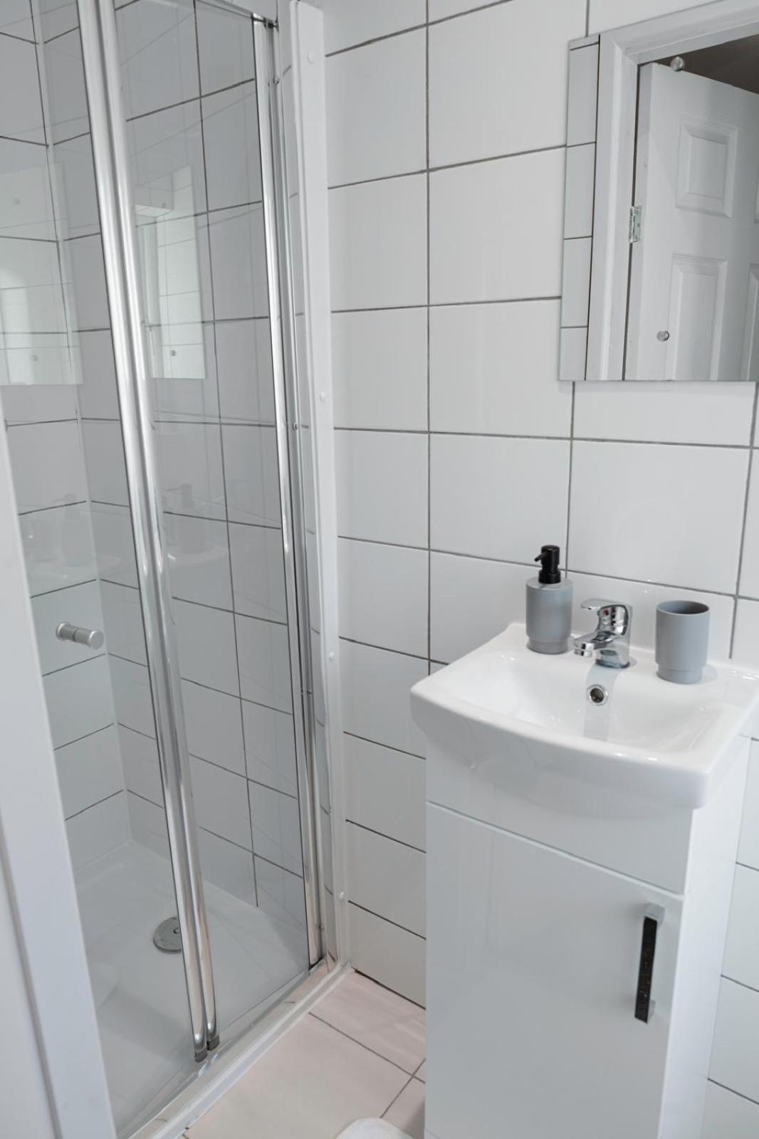 Cosy Ensuite Bedroom I 5Min Walk From Bramall Lane Stadium Sheffield Extérieur photo